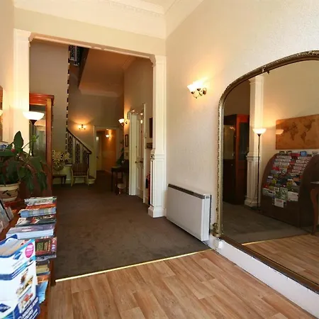 ゲストハウス Halcyon House エディンバラ