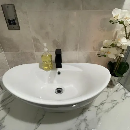 Comfy 2 Familyroom 아파트 에든버러