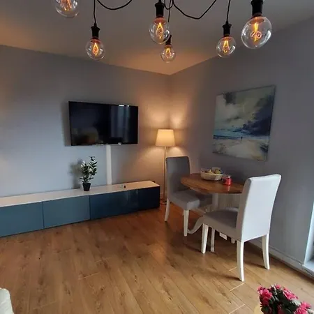 4 Separate Beds, Sleeps 6, Beautiful 2 Bed Apt Apartment Edinburgh