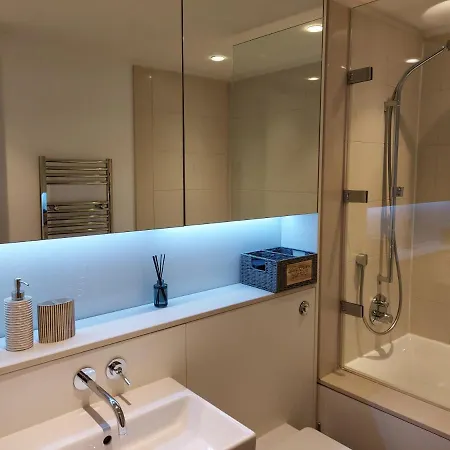 Quartermile Luxury Landing Edinburgh