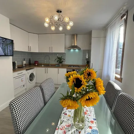 Apartamento Comfy 2 Familyroom