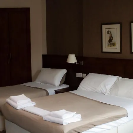 Hotel House EDI