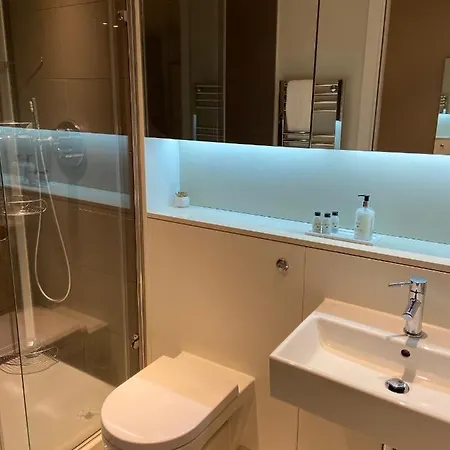 公寓 Quartermile Meadows View 2 Bedroom - With Free Parking