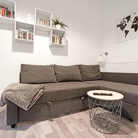 Apartamento And Modern With A Garden