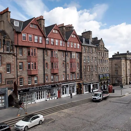 Daire The David Hume Edinburgh