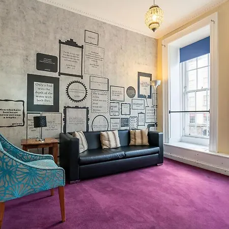 Tron Kirk Apartment Edinburgh