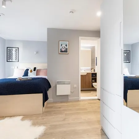 Silk Mill Апартаменты *