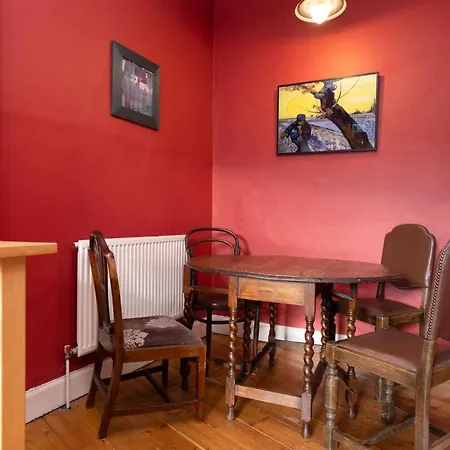 Joivy Old Town 1-bed With Stunning Views Appartement