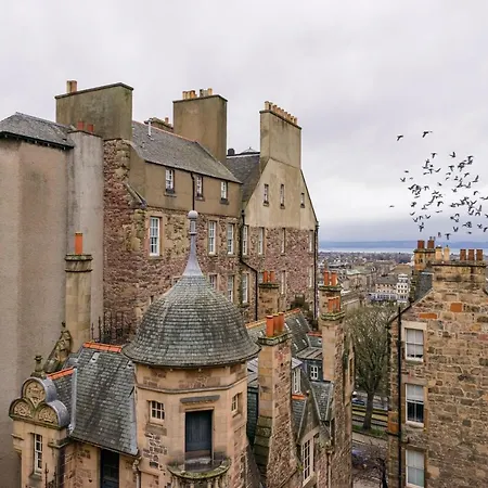 The Lady Stair's - Royal Mile Апартаменты Эдинбург
