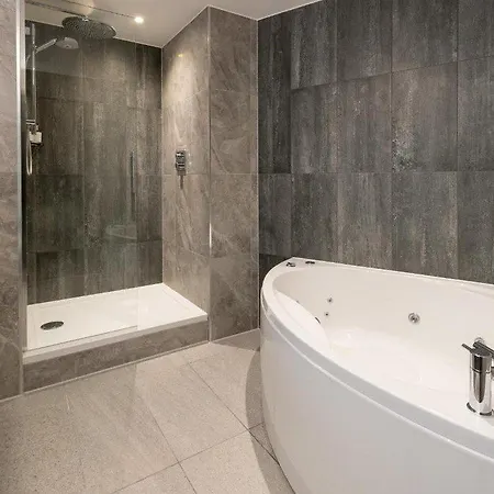 Voco - Haymarket By Ihg Hotel 4*