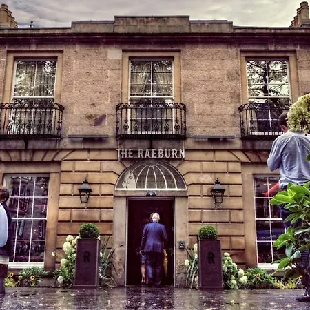 The Raeburn Szálloda 4*