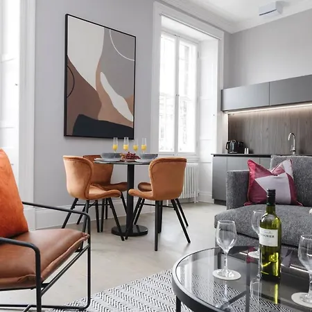 Joivy Luxurious On Notable George Street