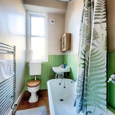 Guestready - & Comfortable 2br شقة إدنبرة