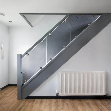 Holyrood New * Édimbourg