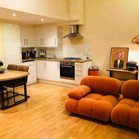 Apartamento 2 Bed 2 Bath With Private Parking Edimburgo