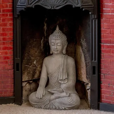 Stunning Panoramic Views: Heart Of The Royal Mile Διαμέρισμα