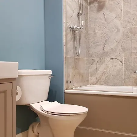 Gorgeous 3-bedroom Appartamento *