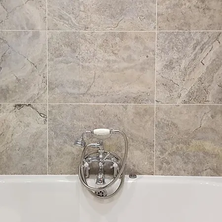 Gorgeous 3-bedroom * 爱丁堡