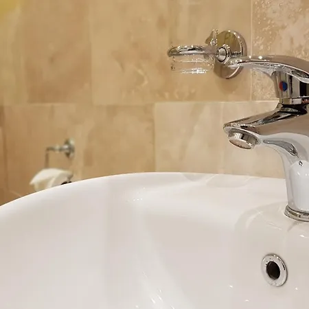 Gorgeous 3-bedroom 公寓 *