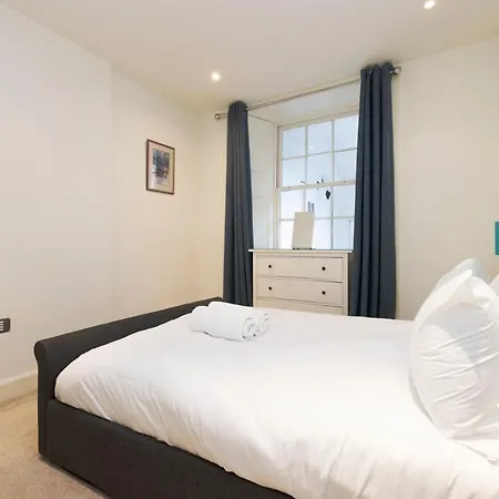Altido Astonishing And Airy 1br Apt Right In The Centre *