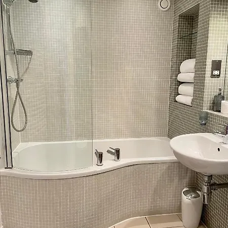 דירה Penthouse 101 *