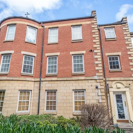 Pass The Keys Homely And Bright 2Beds Flat With Free Parking *