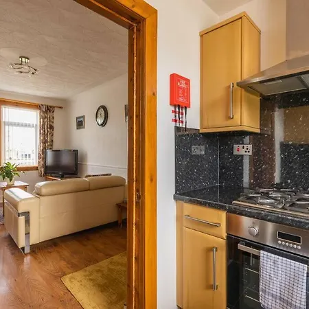 Appartement Beautiful 2 Bedroom Flat In
