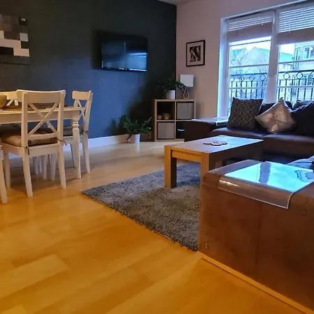 Pass The Keys Spacious 3beds Flat Near Centre - Free Parking אדינבורו