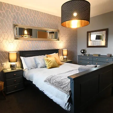 Apartament Spacious Apartment In Edinburgh *