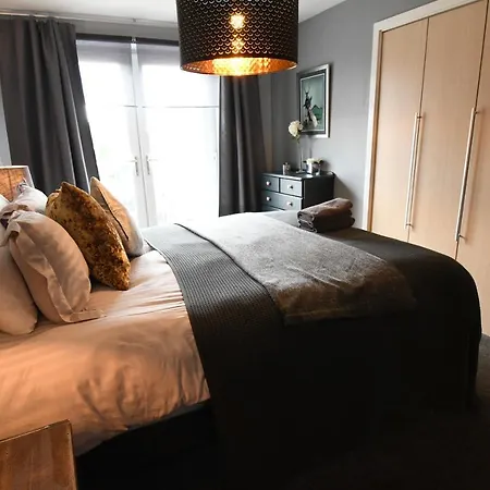 Apartament Spacious Apartment In Edinburgh *