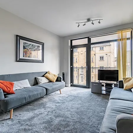 Amazing - Hopetoun Street Near The Playhouse 에든버러