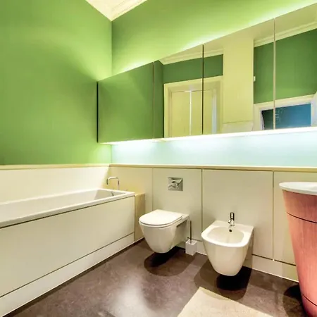 Beautiful Centre Georgian 4 Bed Townhouse With Private Garden Feriehus