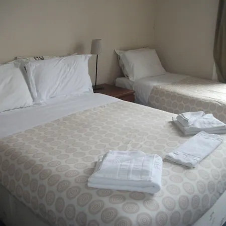 House Hotel 3*