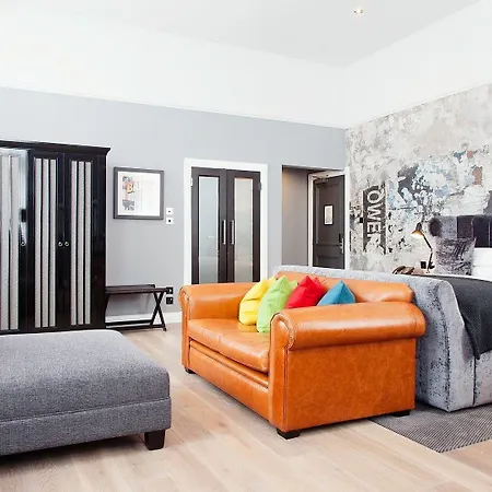 Malmaison EDI