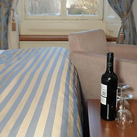 The Salisbury Edimburgo