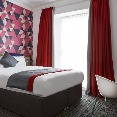 Cityroomz Hotel 3*