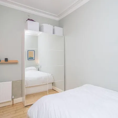 Pass The Keys Stunning And Modern 1 Bed Flat Near Centre Edinburgh