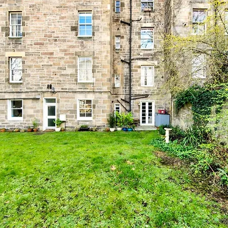 Guestready Fantastic 1bdr Wgarden In Stockbridge * Édimbourg
