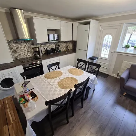 Holyrood House Эдинбург