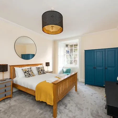 Lovely 3 Bed In