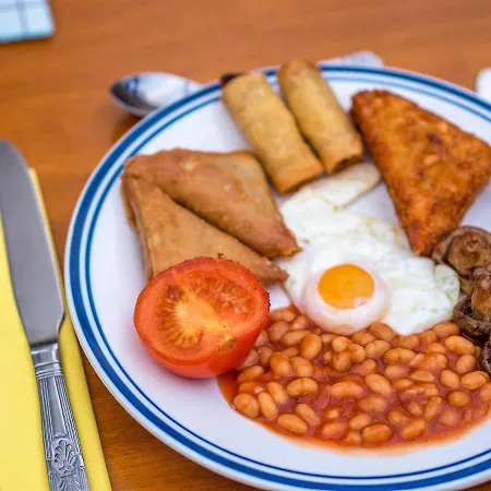 Hotel Corstorphine 3*