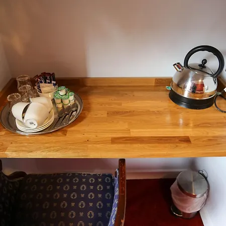 Guest house Regent House - Centre 3*