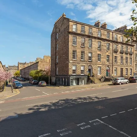 Beautiful Hideout In Center Of Daire Edinburgh