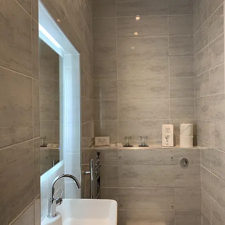 Southside 4* Edinburgh