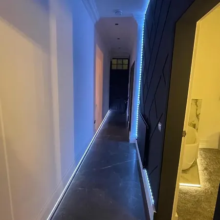 2bedroom By The Castle *