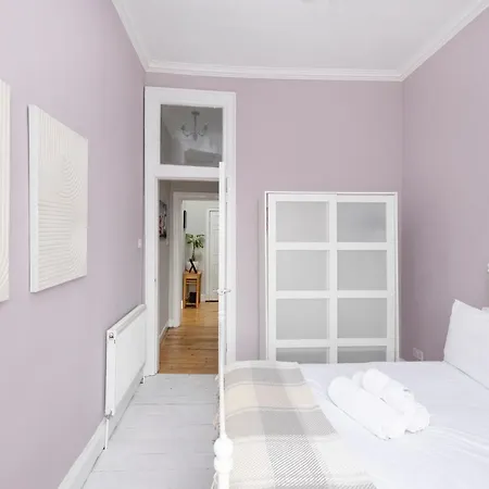 Altido Glamorous 2-bed Flat Near Castle Apartamento Edimburgo