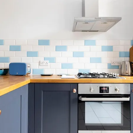 Altido Glamorous 2-bed Flat Near Castle *