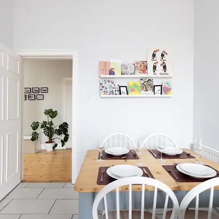 Apartamento Altido Glamorous 2-bed Flat Near Castle Edimburgo