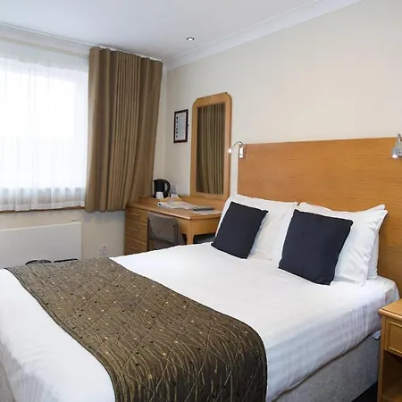 Western Kings Manor 3*