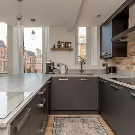 2bd Loft Style - - Free Parking - Pass The Keys Appartement *